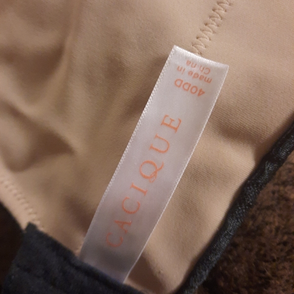 Cacique Full Coverage Bra - Picture 5 of 6